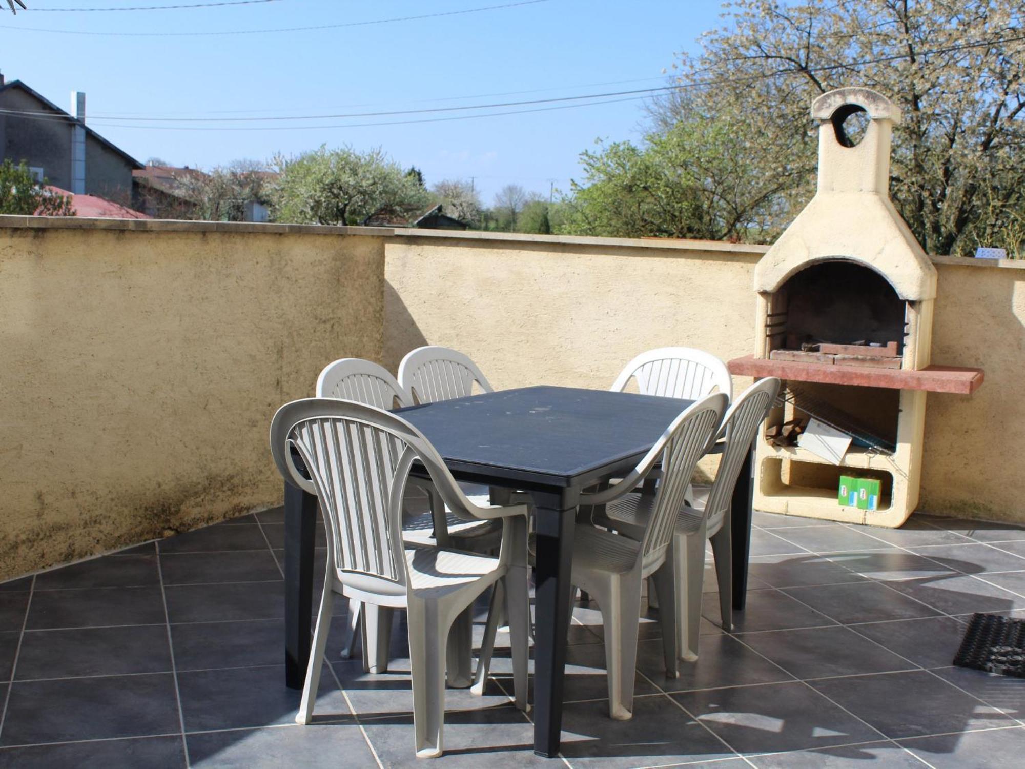 Gite Familial Et Equipe A La Campagne Avec Terrasse, Pres De Pont-A-Mousson Et De Nombreuses Activites - Fr-1-584-73 Lironville Exteriér fotografie